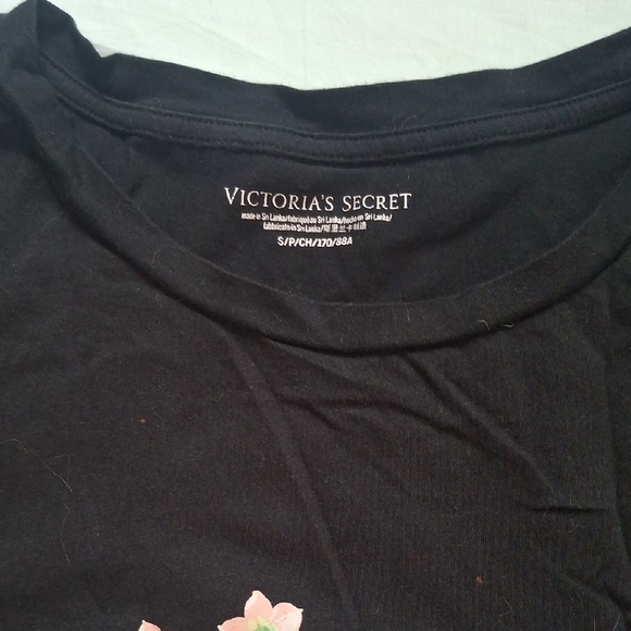 Victoria's Secret Black Tee with Pink Floral Design Size S - Picture 2 of 5